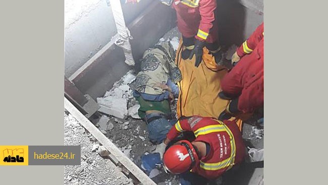 کارگر ساختمانی به هنگام کار در چاهک آسانسور ساختمان 5 طبقه در دست ساخت، جان خود را از دست داد.