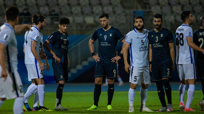 رسانه های عربستانی از عملکرد الاهلی برابر استقلال رضایت دارند و براین باور هستند که تیم شایسته پیروزی در این بازی بوده است.