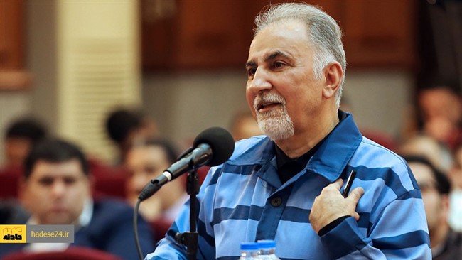 پرونده محمدعلی نجفی در جریان است و شهردار سابق تهران همچنان در بازداشت به سر می‌برد و این طور که به نظر می‌رسد قاضی پرونده با آزادی مشروط او موافقت نمی‌کند.