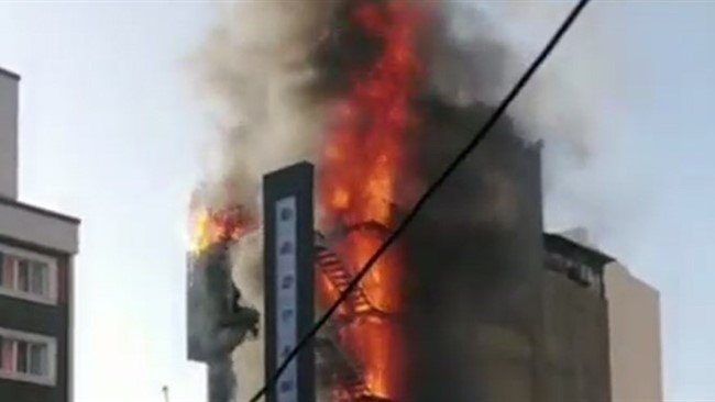 مدیر روابط عمومی آتش نشانی مشهد از اطفای حریق هتل در خیابان امام رضا خبر داد.