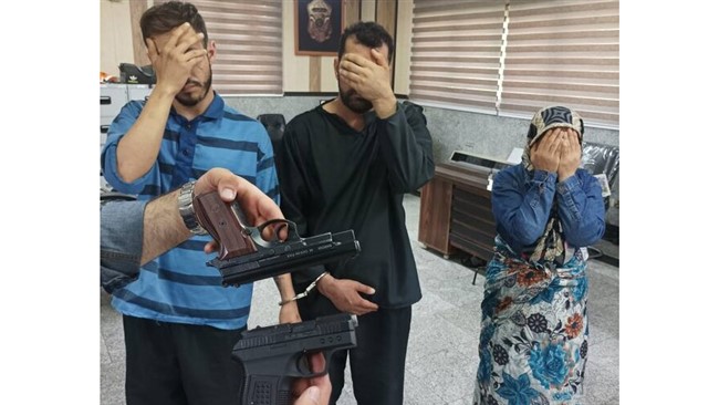 رئیس پلیس آگاهی تهران بزرگ از دستگیری سارقان مسلحی که هنگام دستگیری به سمت پلیس شلیک کرده بودند، خبرداد.