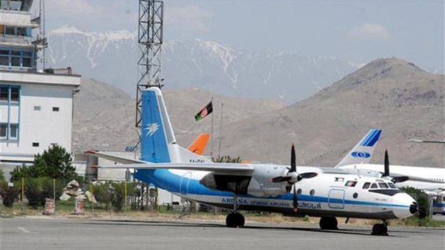 پلیس هند می‌گویدپس از آن که یک خلبان شرکت هوایی آریانا افغان در فرودگاه دهلی، اشتباهی دکمه هشدار هواپیماربایی را قبل از پرواز فشار داد، این اتفاق باعث تاخیر حدود یک ساعت و ۴۰ دقیقه‌ای در پرواز هواپیما و سراسیمگی شماری از مسافران شد.