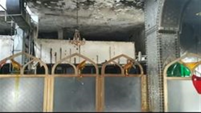 مرقد مطهر امامزاده بنت الحسن (س) شیراز پس از سرقت اموال و نذورات مردمی، توسط فرد یا افرادی به آتش کشیده شد.