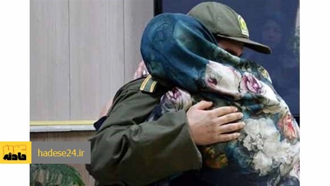 پسری که در گلستان گم شده بود پس از 20 سال و درحالی که اکنون سرباز است مادرش را پیدا کرد.