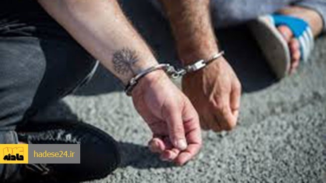 رئیس کلانتری 105 سنائی از دستگیری 2 سارق زورگیر با 30 فقره سرقت خبر داد و گفت: متمهان اعتراف کردند: شب گذشته در 5 نقطه اقدام به سرقت کرده ایم