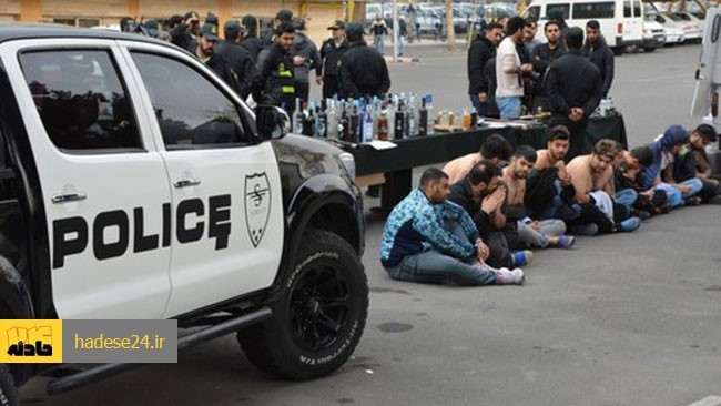 باند ۱۸ نفره سرقت و زورگیری‌های مسلحانه از شهروندان در شمال تهران توسط مأموران پایگاه یکم پلیس امنیت پایتخت منهدم شد.