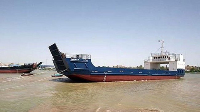 خدمه کشتی تجاری ایران که از بندر آستراخان درخواست کمک پزشکی کرده بودند، در بیمارستان این شهر روسیه بستری شدند.