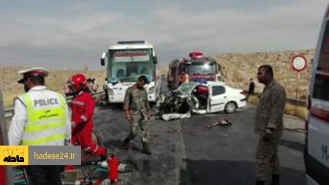تصادف در جاده قدیم مشهد به نیشابور ۶ مصدوم و ۳ کشته برجای گذاشت.