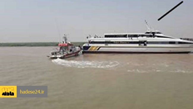 کشتی مسافربری ایران_ کویت روبروی اروندکنار به گل نشست .