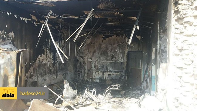 آتش سوزی منزل مسکونی در خیابان وحدت اسلامی با نجات مرد سالخورده از میان دود و آتش به خیر گذشت.
