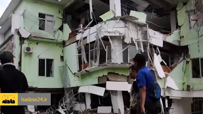 آژانس بلایای ملی اندونزی از افزایش تلفات زلزله‌ قدرتمند در جزایر دورافتاده  ملوک  به ۲۳ کشته و ۱۰۰ زخمی خبر داده است.