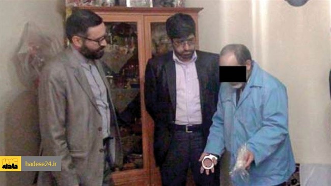 مردی که 5 سال قبل به اتهام قتل هولناک دخترخاله اش در مشهد دستگیر شده بود به دار مجازات آویخته شد.