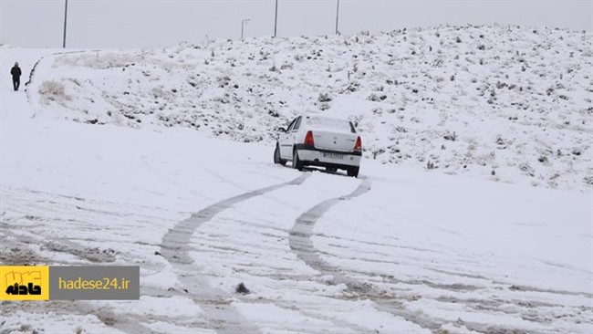 یکی از موضوعاتی که همواره بین دارندگان وسایل نقلیه مورد بحث بوده، به میزان گرم کردن خودرو قبل از حرکت در روز‌های بسیار سرد زمستان و روزهای برفی مربوط می‌شود.