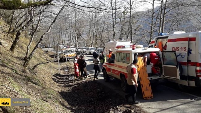 سقوط یک دستگاه مینی بوس گردشگران به دره ای در ماسال گیلان منجر به مجروح شدن ۱۴ نفر از مسافران شد.