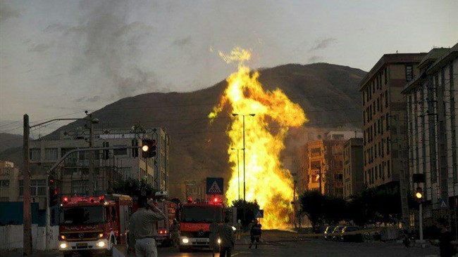 نشت و انفجار گاز شهری در شهرک بارنج تبریز سه مصدوم بر جای گذاشت.