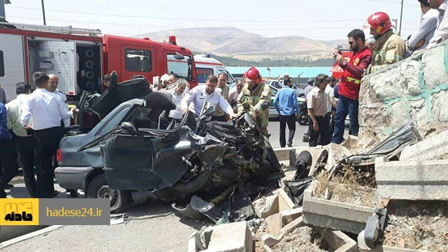 سخنگوی سازمان اورژانس کشور از کشته شدن پنج نفر در تصادفی بین دو خودرو سواری خبر داد.