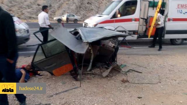 رئیس پلیس راه شمالی استان فارس گفت: براثر برخورد ۲ دستگاه خودرو پراید، چهار نفر در دم جان سپردند.