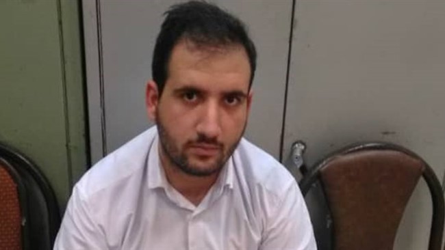 مامور پلیس و وکیل قلابی در شهرستان فردیس دستگیر شد.