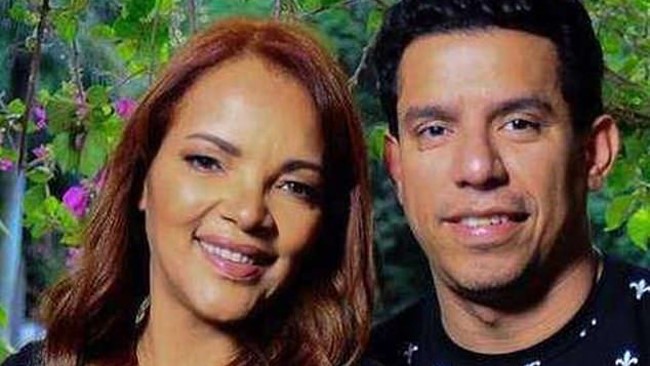زن برزیلی خواننده و نماینده معروف متهم شده است که با همدستی ۱۰ فرزند خود شوهرش را در سال ۲۰۱۹ میلادی در پس یک نقشه شوم به قتل رسانده است.