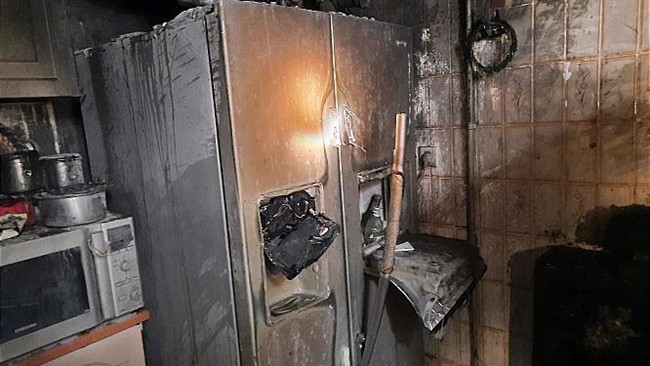 نشت گاز مایع از پیک‎نیک منجر به انفجار در منزل مسکونی در کاشان و سوختگی دو نفر شد.