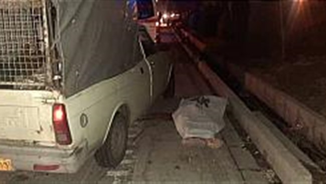 برخورد شدید یک دستگاه خودروی وانت پیکان با عابر پیاده در بزرگراه آزادگان، مرگ مرد میانسال را در پی داشت.