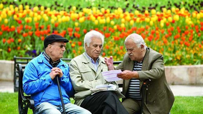 براساس آخرین پی‌گیری‌ها، مرحله آخر وام بازنشستگی کشوری و لشگری در ماه آینده واریز می‌شود اما تامین اجتماعی‌ها هنوز فرصت ثبت‌نام دارند.