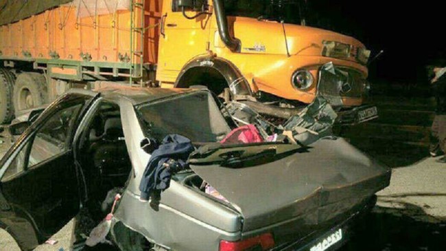 رئیس مرکز اورژانس فارس گفت: یک حادثه رانندگی در محور بالاده – کازرون در نزدیکی آب کنارو منجر به فوت یک نفر و مصدومیت ۷ نفر شد.
