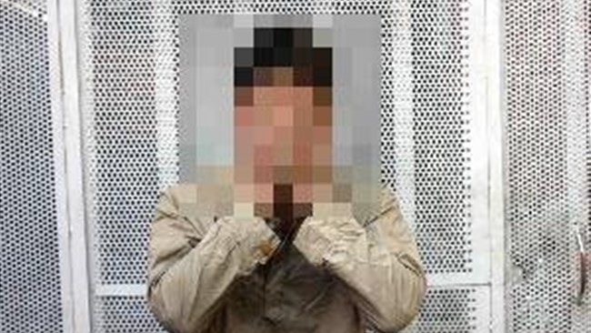 مرد افغانستانی که در درگیری دست به جنایت زده و جان یکی از هموطنانش را در تهران گرفته و در یک قدمی مجازات قصاص بود با دستور رئیس قوه قضاییه بخشیده شد و از مرگ رهایی یافت. مجرم نجات یافته چند روز پیش با گذشت 13سال حبس از زندان آزاد شد.