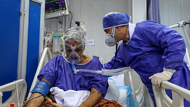 سخنگوی وزارت بهداشت از شناسایی ۷هزار و ۸۰۲ بیمار جدید کووید۱۹ در کشور طی ۲۴ ساعت گذشته خبر داد.