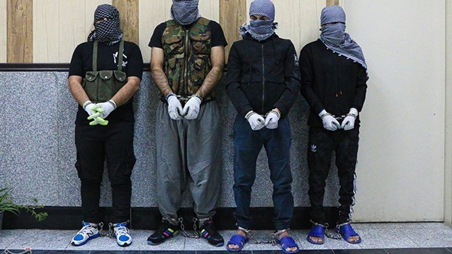 باند سارقان مسلح طلافروشی های باقر شهر و غرب تهران منهدم شد .