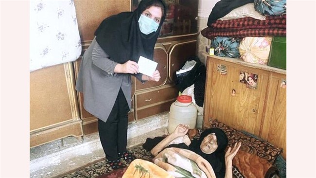 رئیس دانشگاه علوم پزشکی جندی شاپور اهواز از تزریق واکسن کرونا به مسن‌ترین مادر خوزستانی خبر داد.