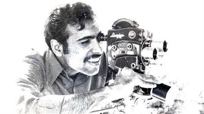 مصطفی اکبری - عکاس و فیلمبردار قدیمی سینما و تلویزیون - براثر ابتلا به کرونا درگذشت.