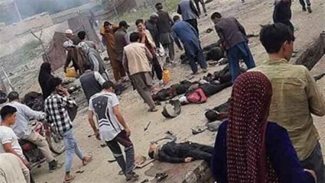 به گفته وزارت داخله افغانستان در پی انفجار بمب در نزدیکی مدرسه‌ای دخترانه در غرب کابل دست‌کم ۳۰ نفر کشته شدند.