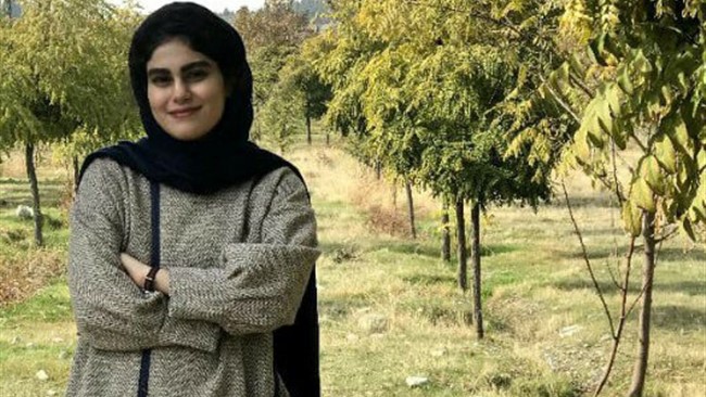 همسر مهشاد کریمی، خبرنگار فقید خبرگزاری ایسنا از روز حضورش در نقده و تحویل پیکر همسرش توضیحاتی داد.