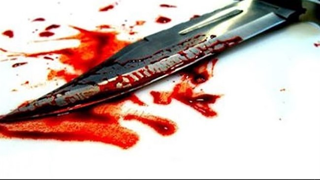 جوانی که دوست اینترنتی خود را با ۱۲۸ ضربه چاقو به قتل رسانده بود پس از دستگیری راهی بیمارستان شد.