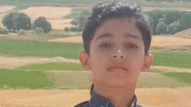 پسر 11 ساله‌ای در میان امواج متلاطم ساحل بندرعباس غرق شد. این کودک به نام محمد شایان تلباسی که برای نجات دوستش، خود را به دریا  زده بود حدود 8 ساعت بعد پیکر بی‌جانش کشف شد.