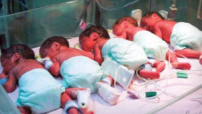 رئیس بیمارستان حضرت زینب(س) شیراز، از ۵ قلوزایی مادر ۲۹ ساله اهل جویم لارستان در این بیمارستان خبر داد و گفت: نوزادان برای افزایش وزن گیری در آی سی یو به سر می‌برند.