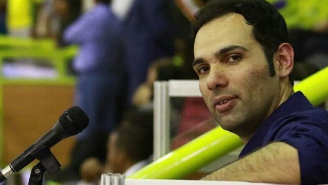 آیدین مقیمی گزارشگر معروف و محبوب بسکتبال هم از ایران رفت و به ایران اینترنشنال پیوست.