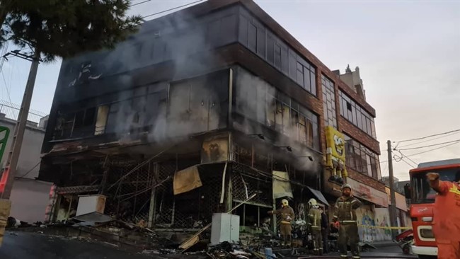 سخنگوی سازمان آتش نشانی از آتش سوزی در یک ساختمان دو طبقه که منجر به فوت یک جوان ۱۸ساله شد خبر داد.