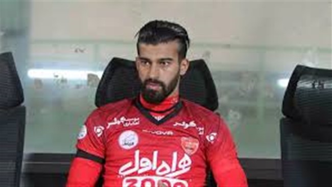 مدافع سابق پرسپولیس قراردادش را با باشگاه قطری فسخ کرد.