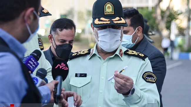فرمانده انتظامی تهران بزرگ از کشف۲۱۲۶ کیلوگرم انواع مواد مخدر در پایتخت خبر داد.