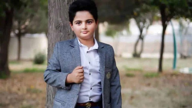 مادر کیان پیرفلک کودک ده ساله کشته شده در ایذه عکسی غم انگیز از کودکش را در صفحه اینستاگرام منتشر کرد.