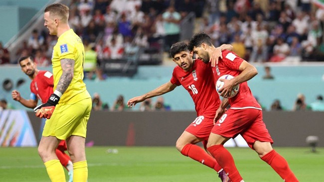 مهاجم تیم ملی به شکست ایران مقابل انگلیس واکنش نشان داد.