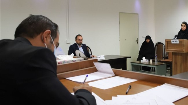 جماران از صدور حکم ۵ سال حبس تعلیقی برای سپیده رشنو خبر داد.