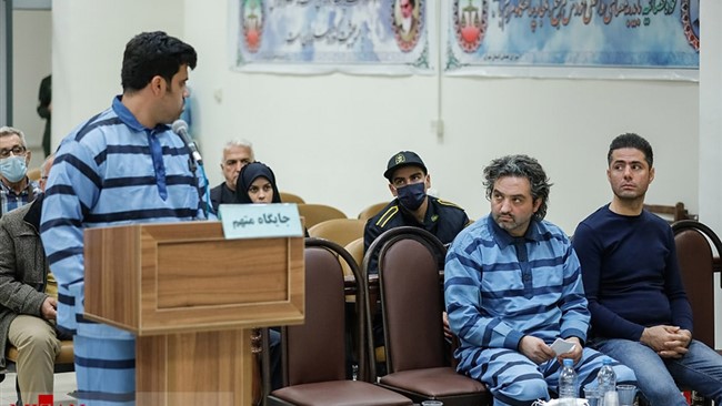 فرجام خواهی سهند نور محمدزاده یکی از متهمان اغتشاشات اخیر در دیوان عالی کشور پذیرفته و پرونده برای رسیدگی به شعبه هم عرض دادگاه انقلاب ارجاع شد.
