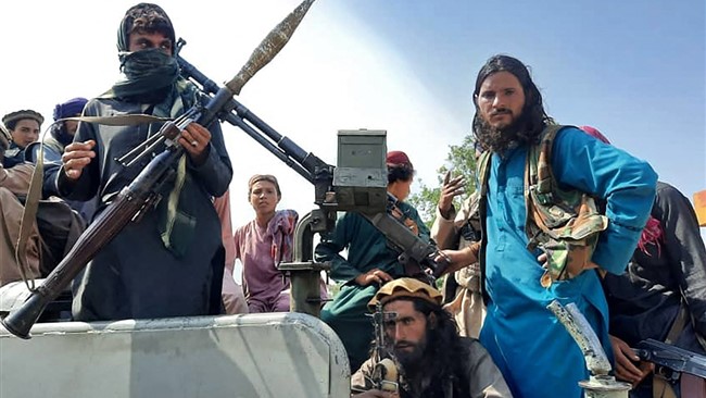 منابع آگاه از کشته شدن پنج عضو یک خانواده شامل سه کودک در شهرستان انجیل در غرب افغانستان خبر دادند.