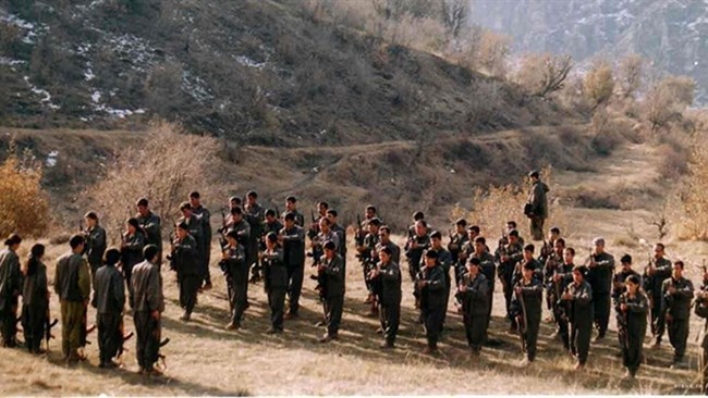 هسته تشکیلاتی گروهک تروریستی کومله توسط سربازان گمنام امام زمان(عج) استان کردستان بازداشت شدند.