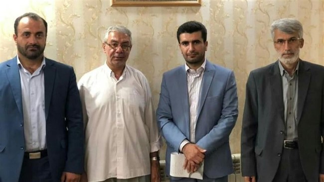 مدیرکل آموزش و پرورش البرز اعلام کرد: با هماهنگی دادستان، فرد هتاک به حرمت معلم این استان در کرج بازداشت شد.