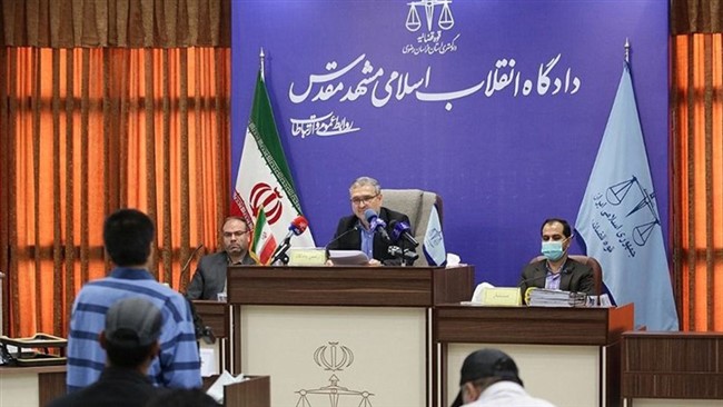 دادگاه رسیدگی به اتهامات متهم حادثه حرم مطهررضوی صبح امروز در دادگاه انقلاب اسلامی مشهد مقدس برگزار شد.