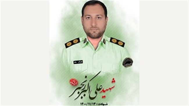 رئیس کل دادگستری استان فارس از تعیین وقت برای رسیدگی به پرونده قاتل شهید رنجبر خبرداد و گفت: متهم ۲۴ اردیبهشت دوباره محاکمه می شود.